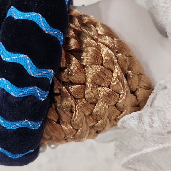 Polish Porcelain Doll Kasia - Picture 13 of 14